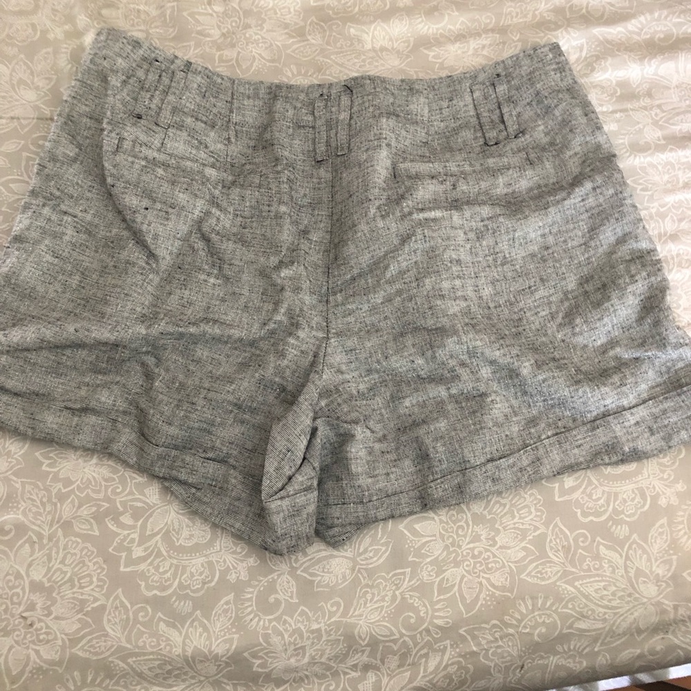 Short - Picture 3 of 4